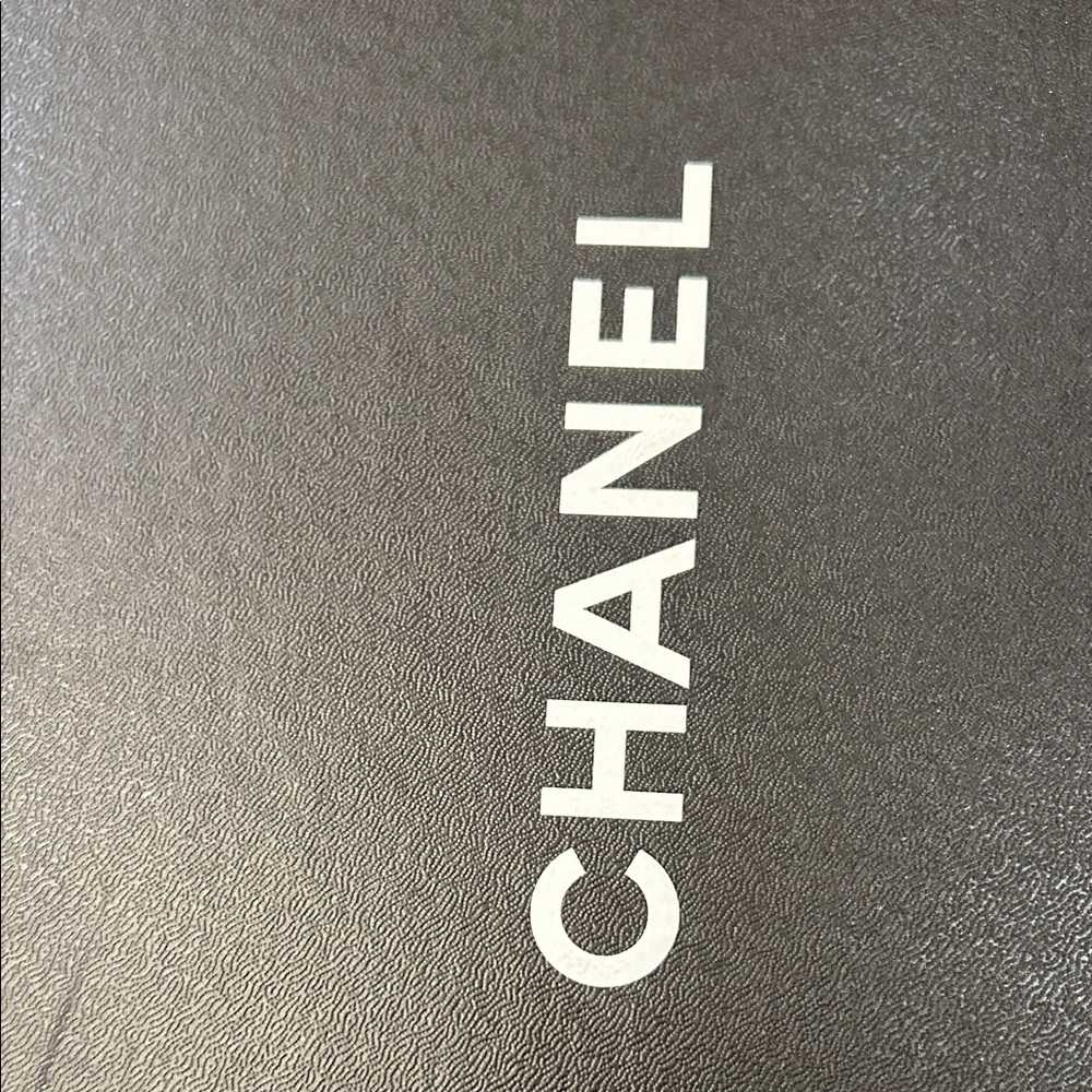 CHANEL Elegant Black Over the Knee Boots - Picture 8 of 13